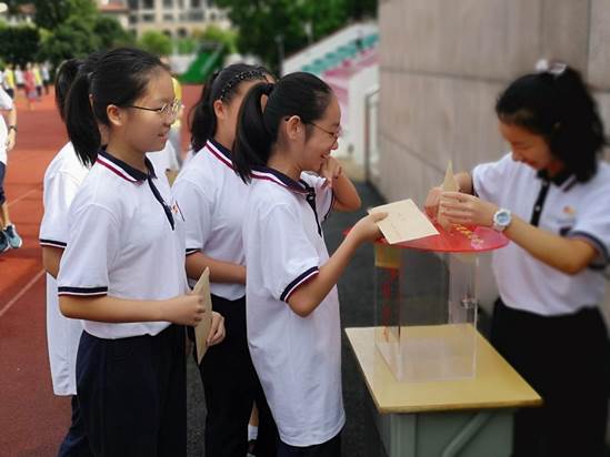说明: 8647551690689341