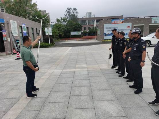 说明: C:\Users\Administrator\Desktop\余嘉诚已审核2020年9月17日关于开展舟山一初警务人员反恐防爆安全演练通讯稿——任志昊\照片\lADPDgfLPBGOCvjNCrDNDkA_3648_2736.jpg_720x720q90g.jpg