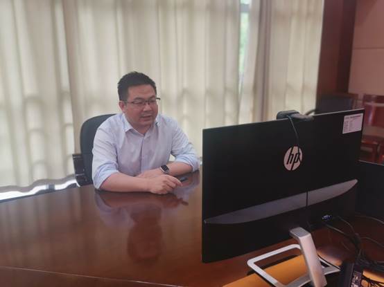 说明: C:\Users\Administrator\Desktop\赵巍已审核 2020年5月27日 舟山一初开展线上九年级中考复习学法指导活动\IMG_20200527_154400.jpg