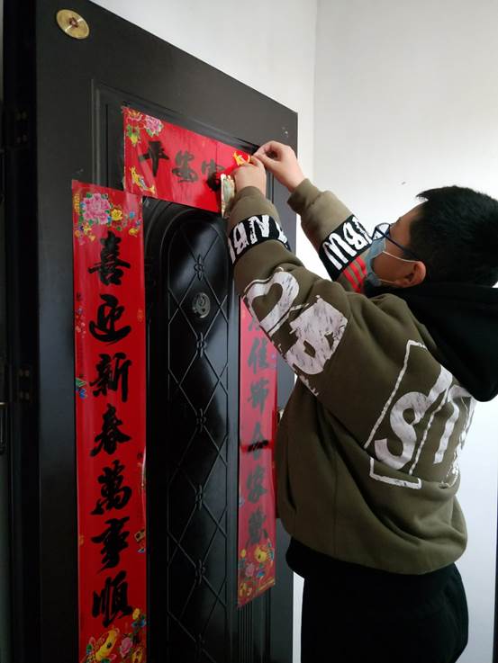 说明: D:\desktop\2020网上办公\信息发布上报\20200218 德育照片\77f54b2b804d4713bf556aa8d724e37d.jpg