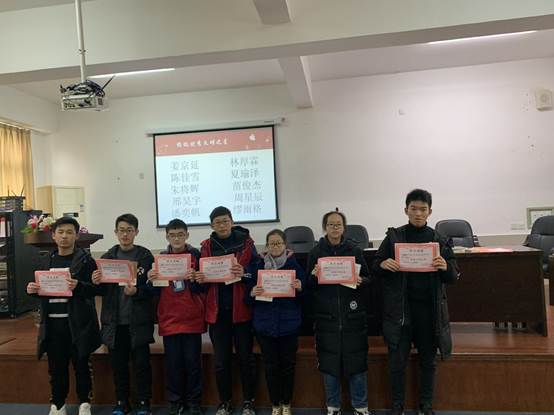 说明: 670773003976564769
